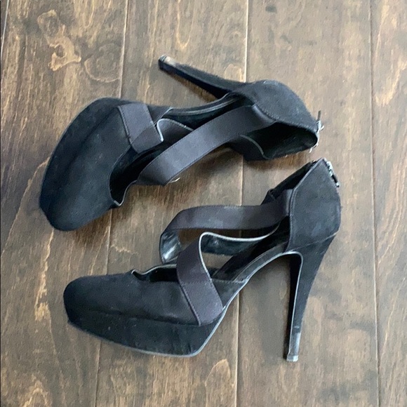 Nine West Heels - Picture 2 of 2